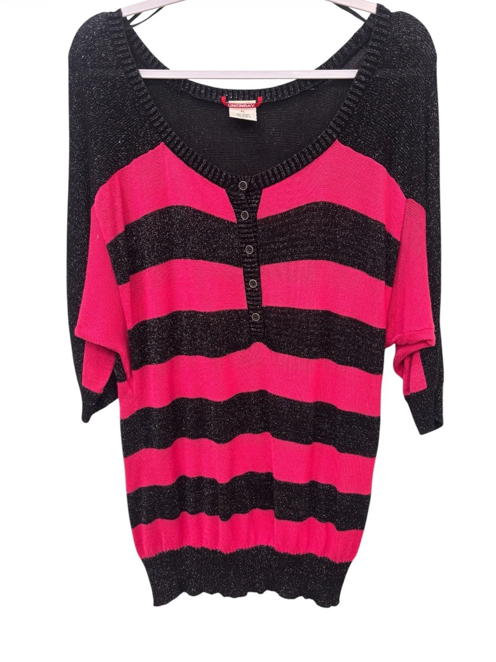 Vintage Y2K Unionbay Black and Hot Pink Sweater